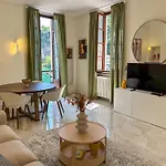 Apartment Giulia *